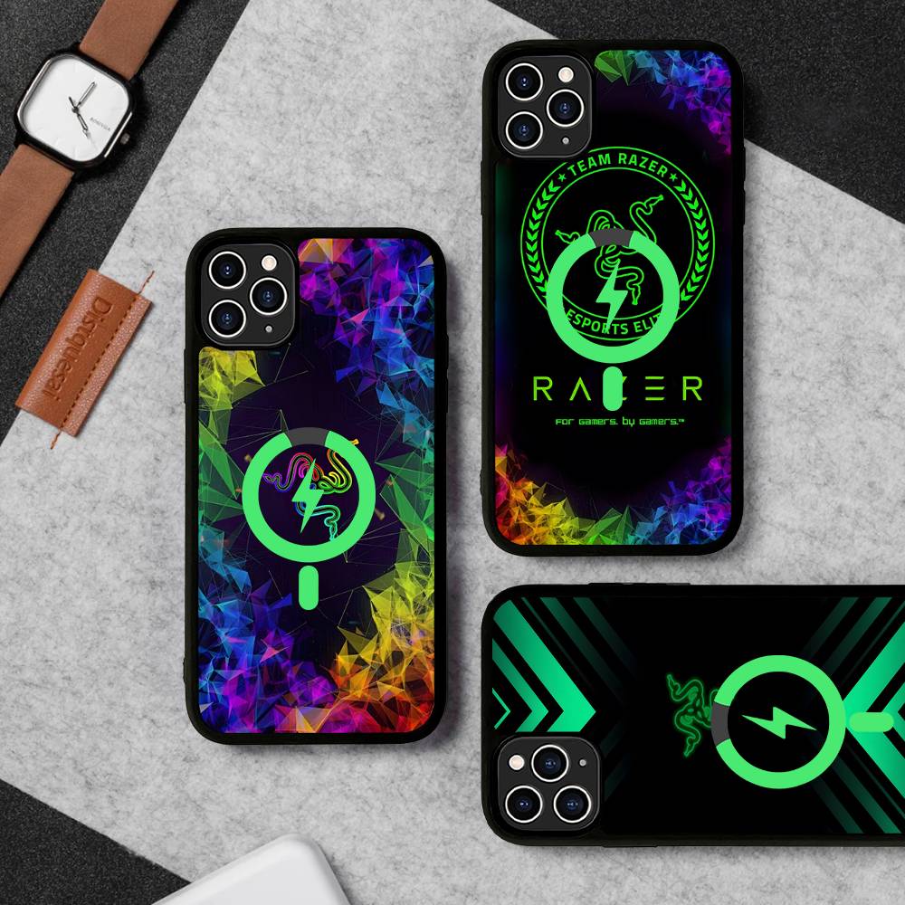 Pc Gaming Quotes - ゲーミングブランド「R-Razer」の、iPhone 17、16、15、14、13、12、11 Pro Maxに対応した、MagSafe対応の磁石内蔵ワイヤレス充電対応スマホケース。